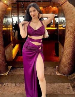 Aditi Slim Escorts In Mumbai  Mumbai vip escorts service